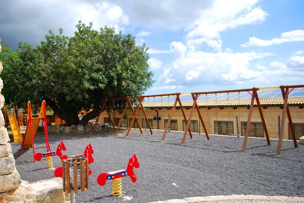 Villaggio Agrituristico Campanio Ferla Exterior foto